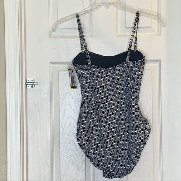 Womens DKNY One Piece Swimsuit Black/White Print Size Medium UPF Protect - Picture 11 of 11